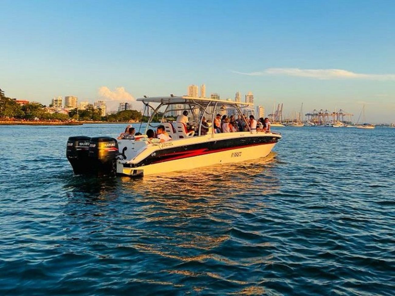 Atardecer y Fiesta Cartagena