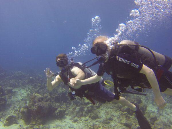 Buceo en Cartagena con Exploria 03 Buceo en Isla Barú + Playa Blanca en Cartagena