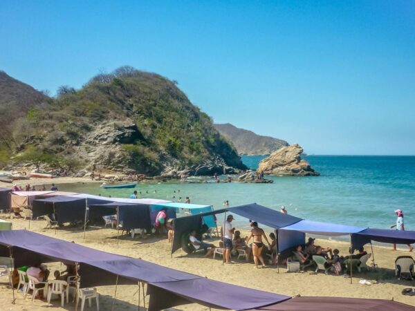 Combo Minca, pozo azul, taganga y playa grande + Bahía Concha en Santa Marta con Exploria 15 Combo Minca, Pozo Azul, Taganga y Playa Grande + Bahía Concha en Santa Marta