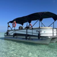 Tour Bahía en Pontón en San Andrés Islas con Exploria 11 Tour Bahía en Pontón San Andrés Islas