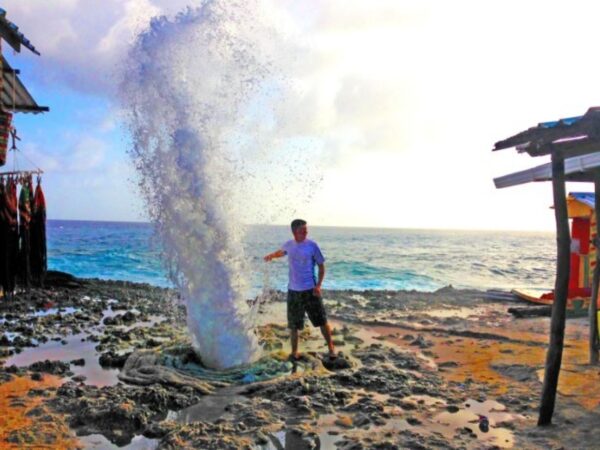 Vuelta a la isla en Chiva San Andrés Islas con Exploria 05 Vuelta a la Isla en Chiva San Andrés